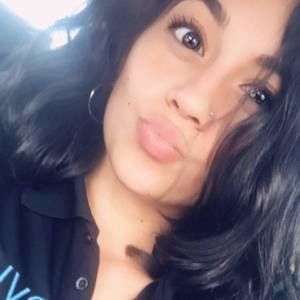 Meet your Posher, Sabrina